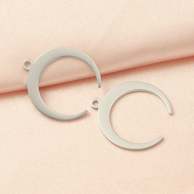 25mm Moon charm