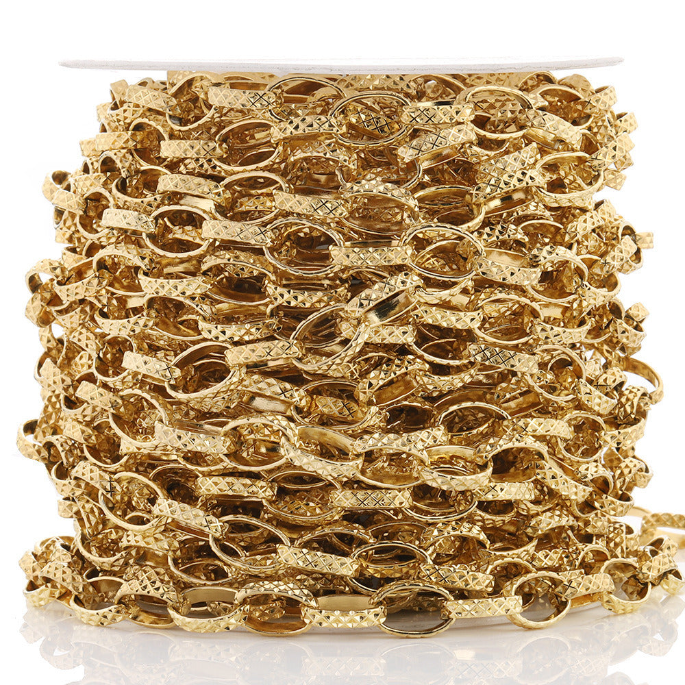 C1588 13mm Oval ambossed chain