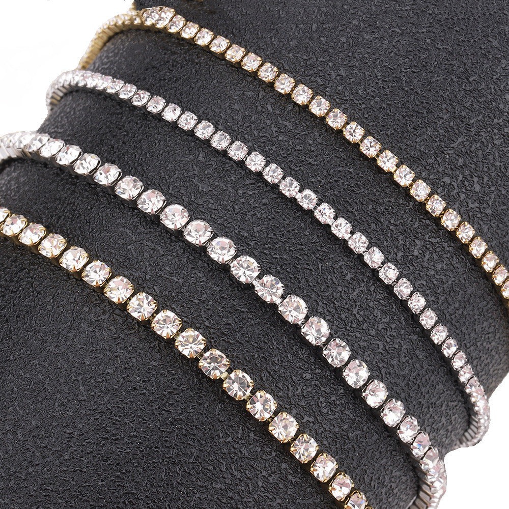 C1236 2/3mm Cup Rhinestone Chain/Clawchain