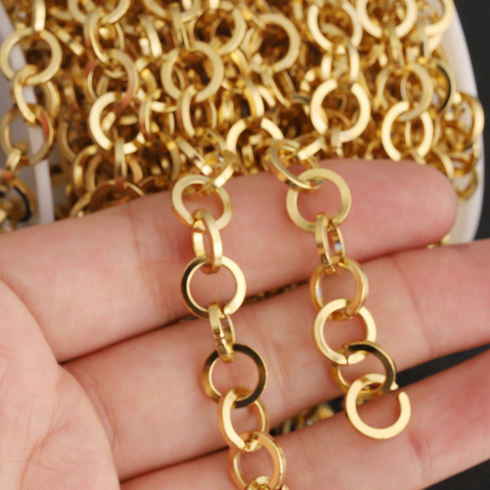 C1656 9mm Square wire circle chain