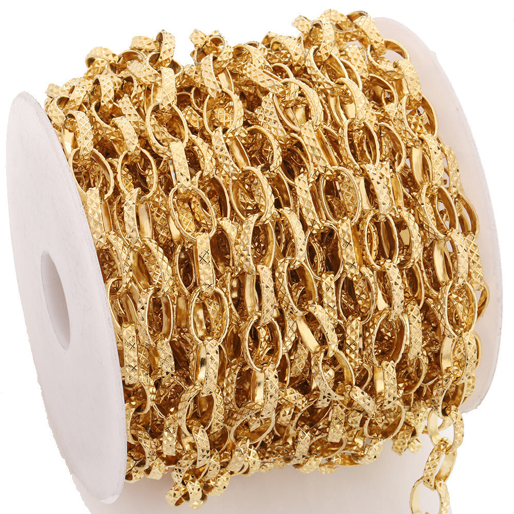 C1588 13mm Oval ambossed chain