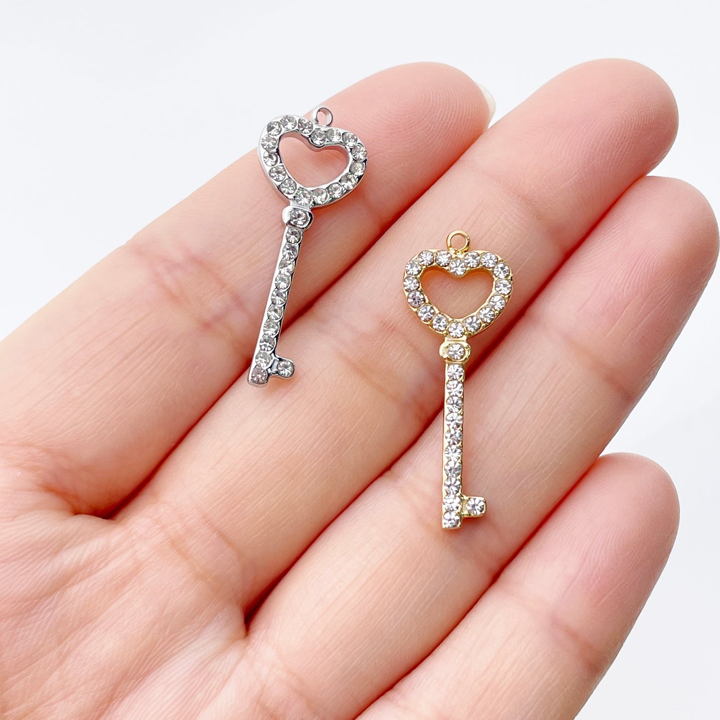 0295 Diamond Heart key charm