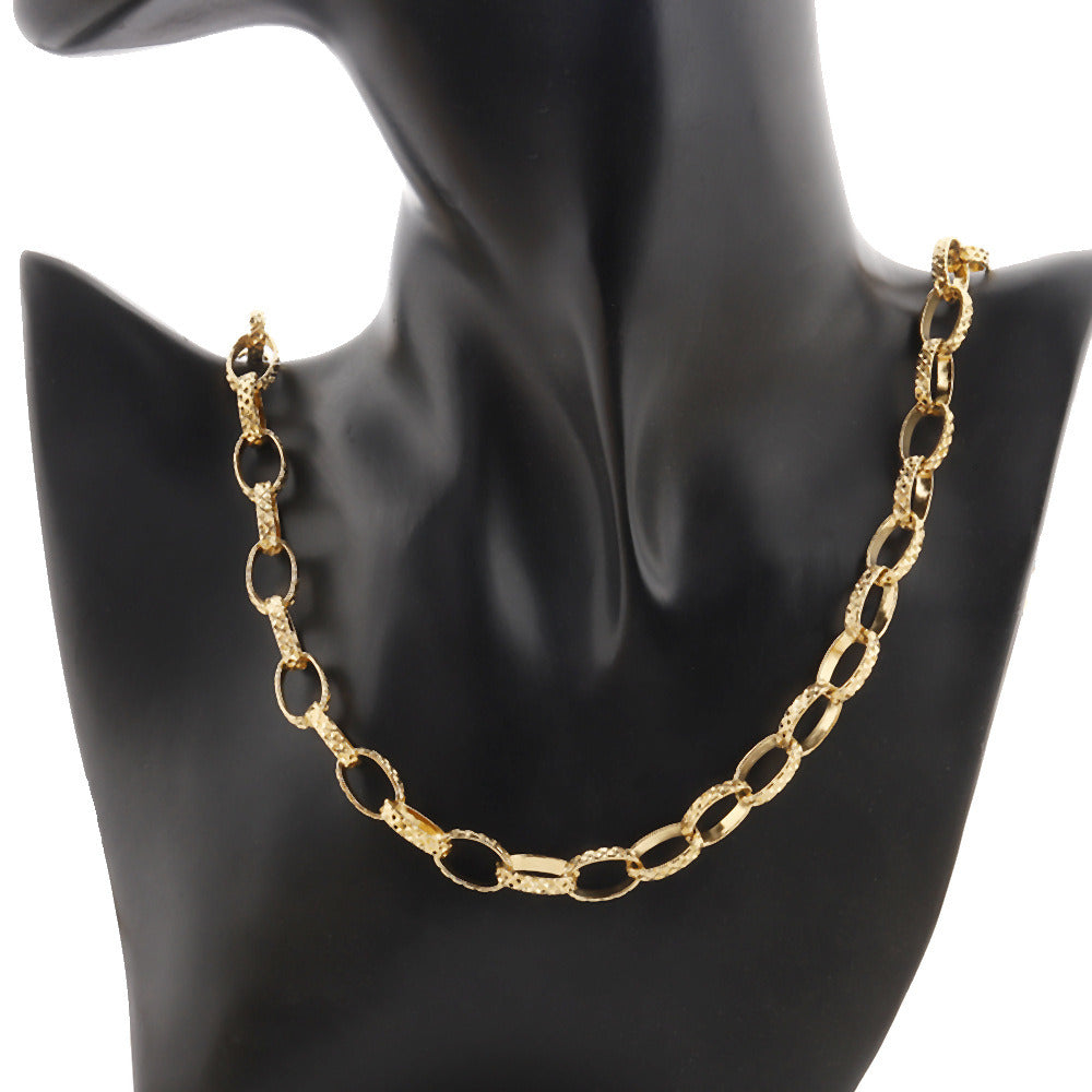 C1588 13mm Oval ambossed chain