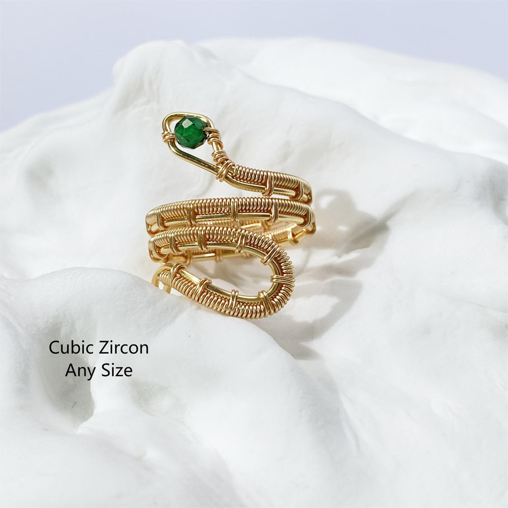 Green Rings ,Crystal Ring, Natural Gemstone, Dainty Wire Rings, Custom, Unique Gift, Raw Stone, Crystal Jewelry, Handmade, Birthstone