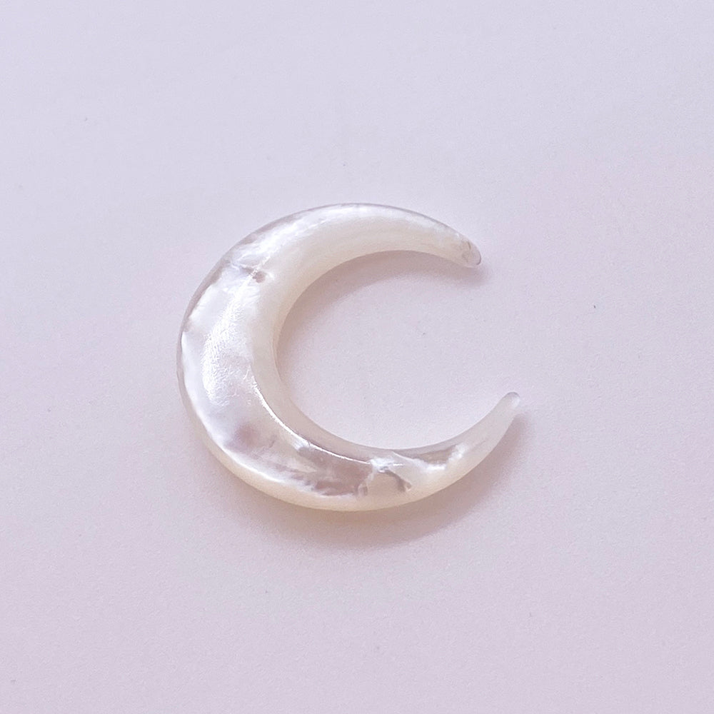 15mm or 20mm Moon shell charm