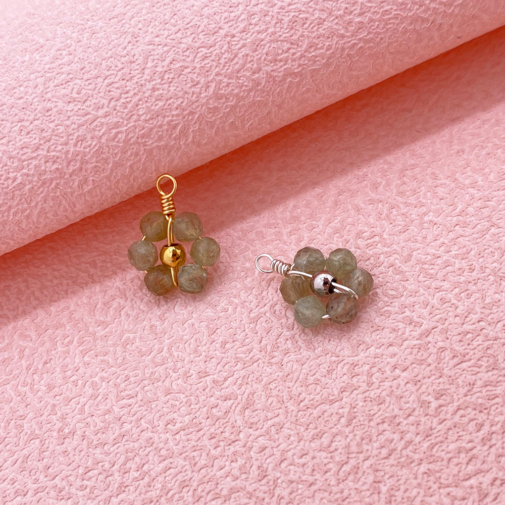 5 pcs/pack Natural crystal daisy flower charm