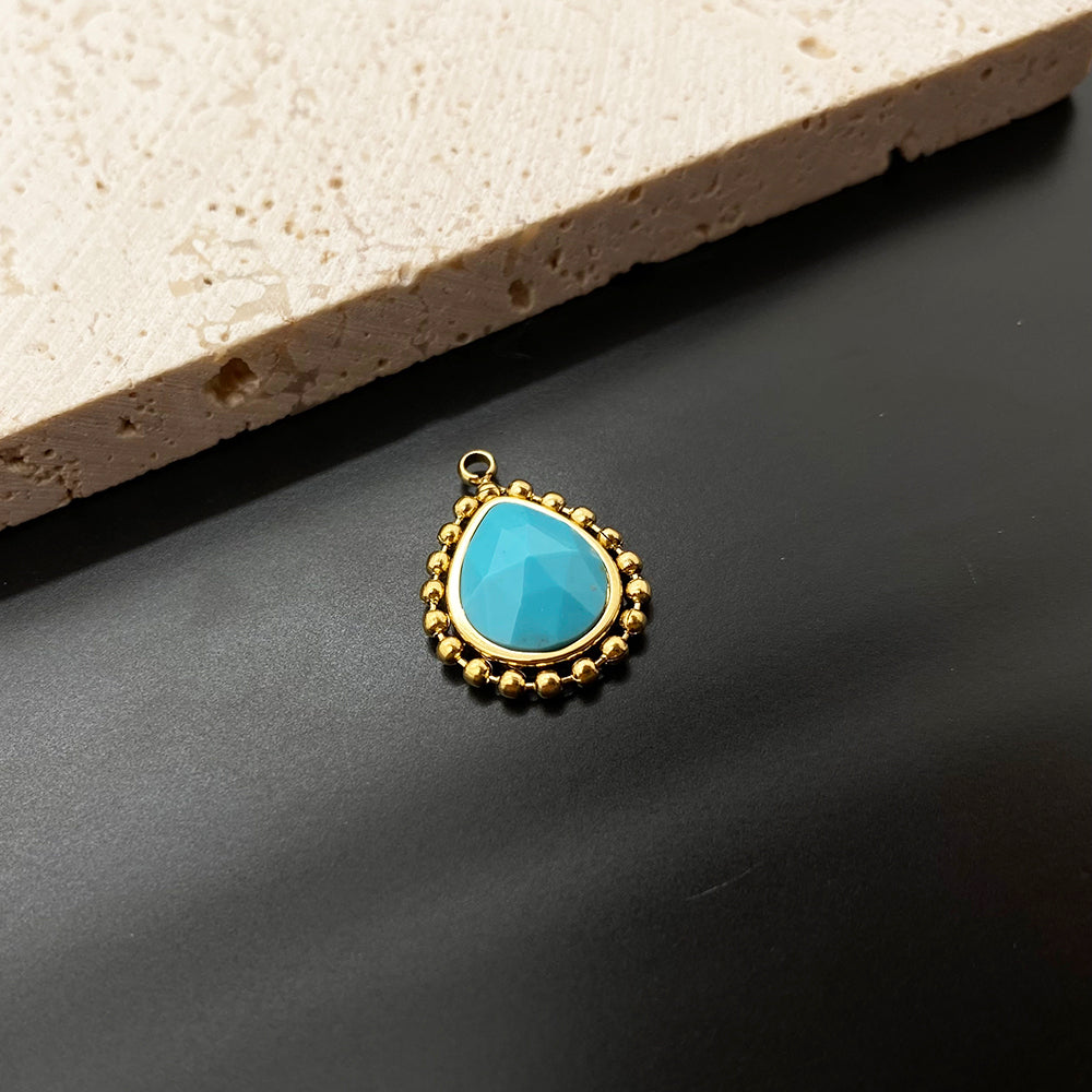 Drop shap lapis pendant