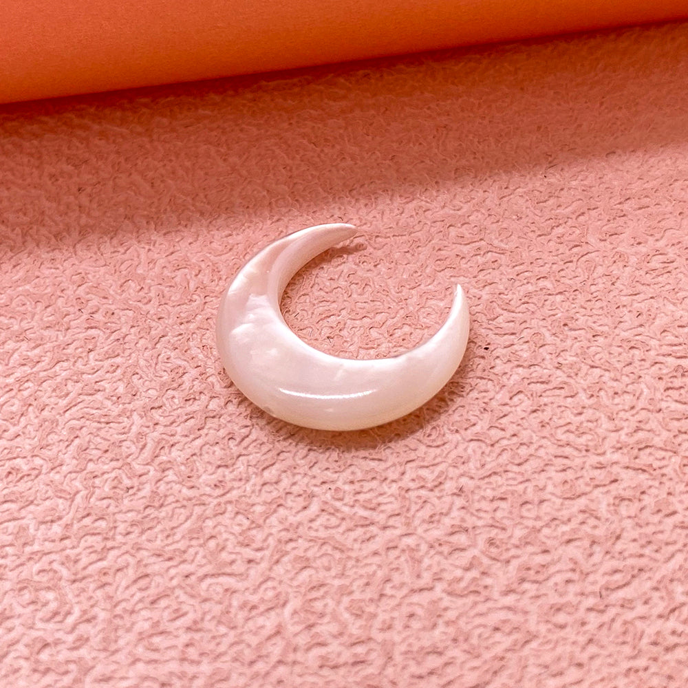 15mm or 20mm Moon shell charm