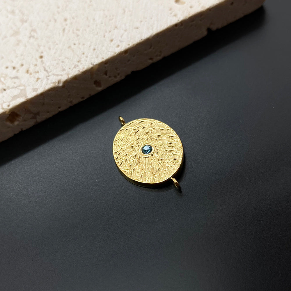 5439 Diamond charm
