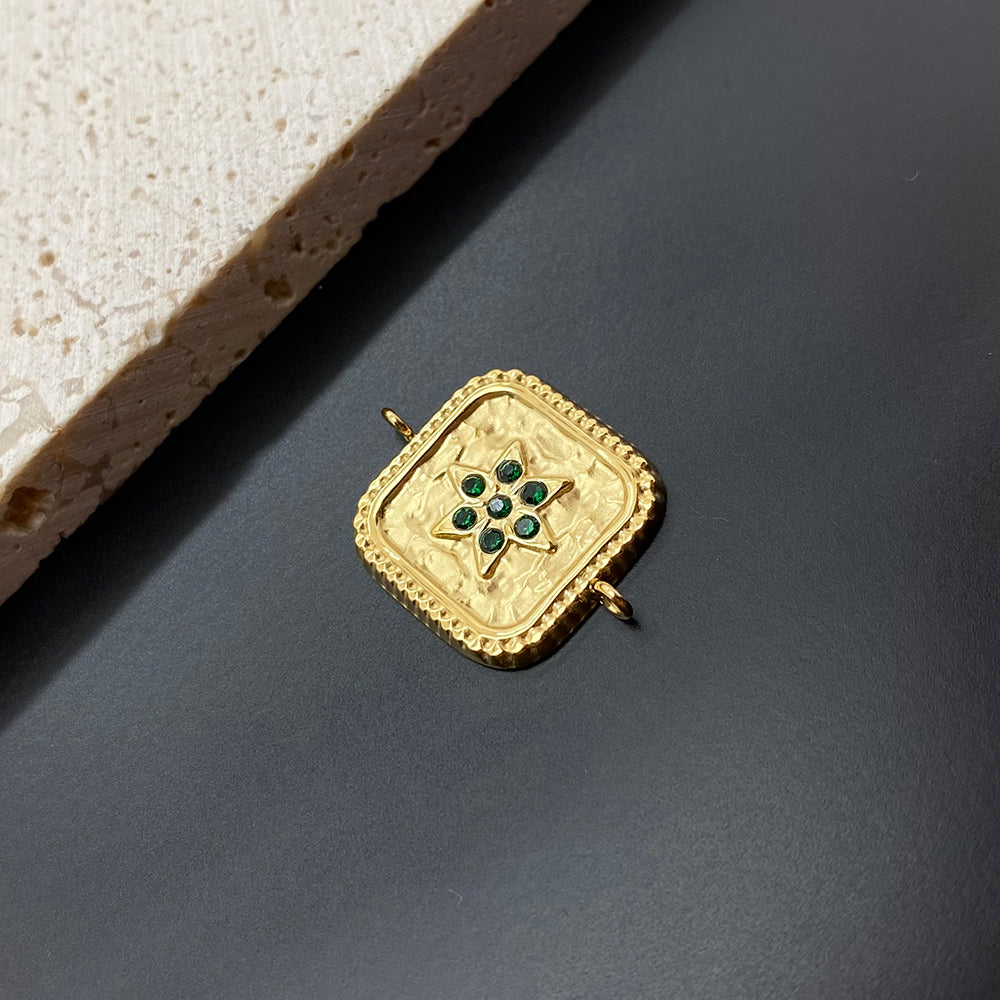 5424 Square charm