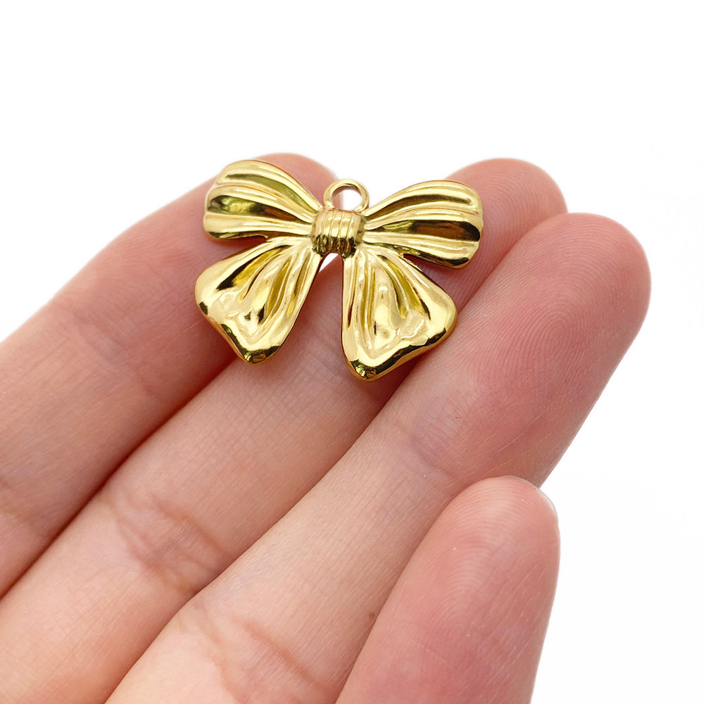 Bowknot charm
