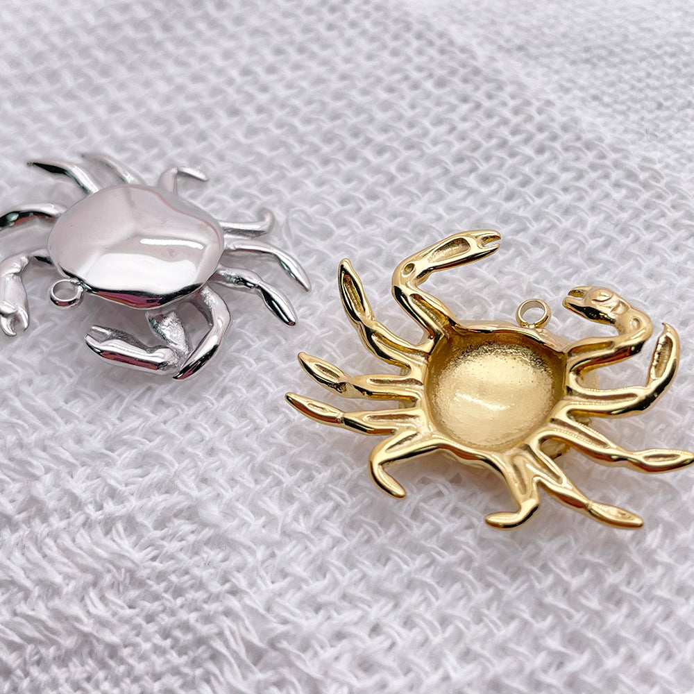 12302 Crab charm
