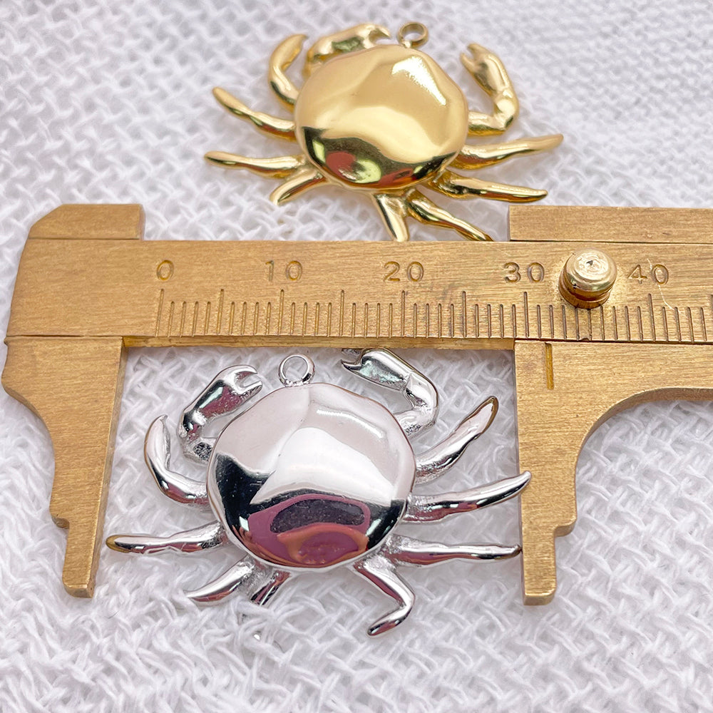 12302 Crab charm