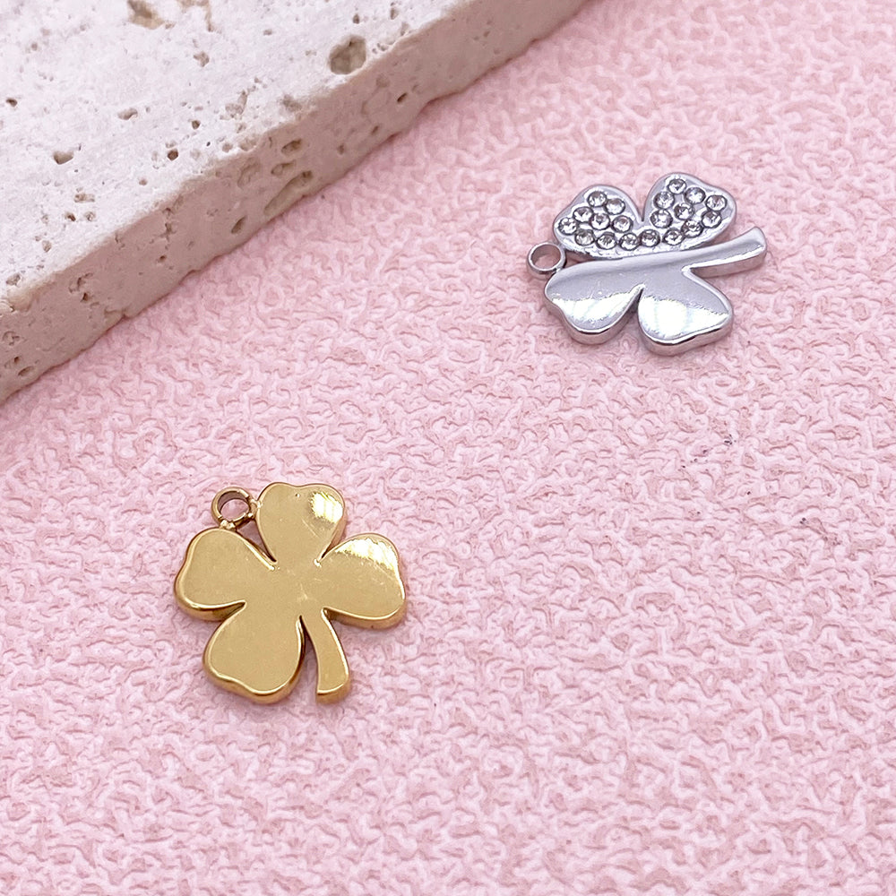 51152 Four Leaf Clover Charm