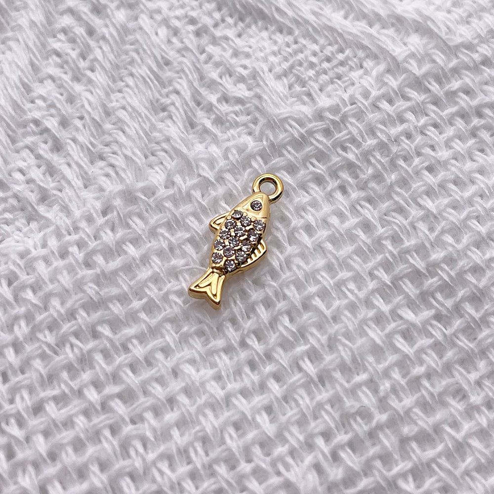 51330 Diamond fish charm