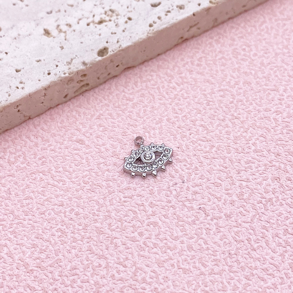 5810 Diamond eye charm
