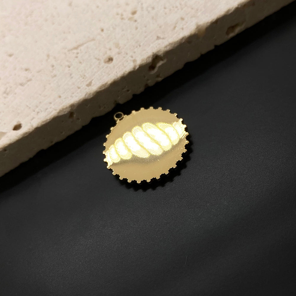 5681 Sun charm