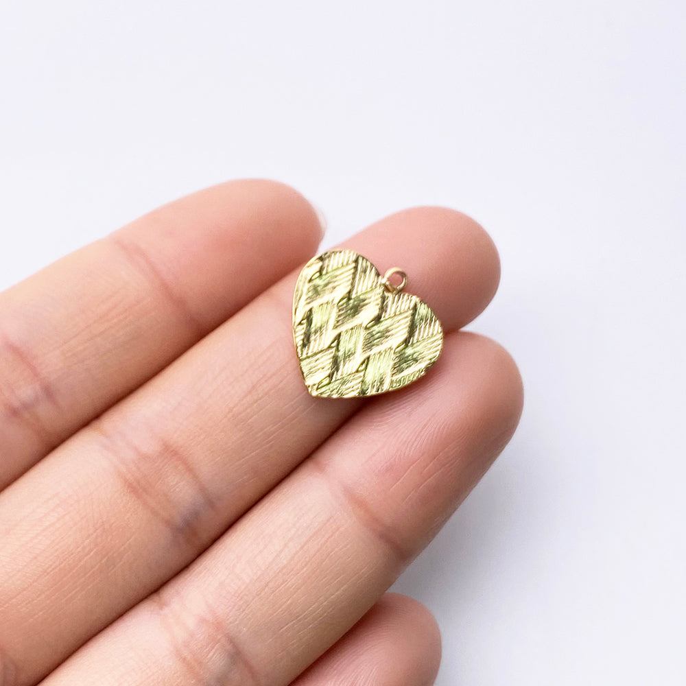12121 Heart Charm
