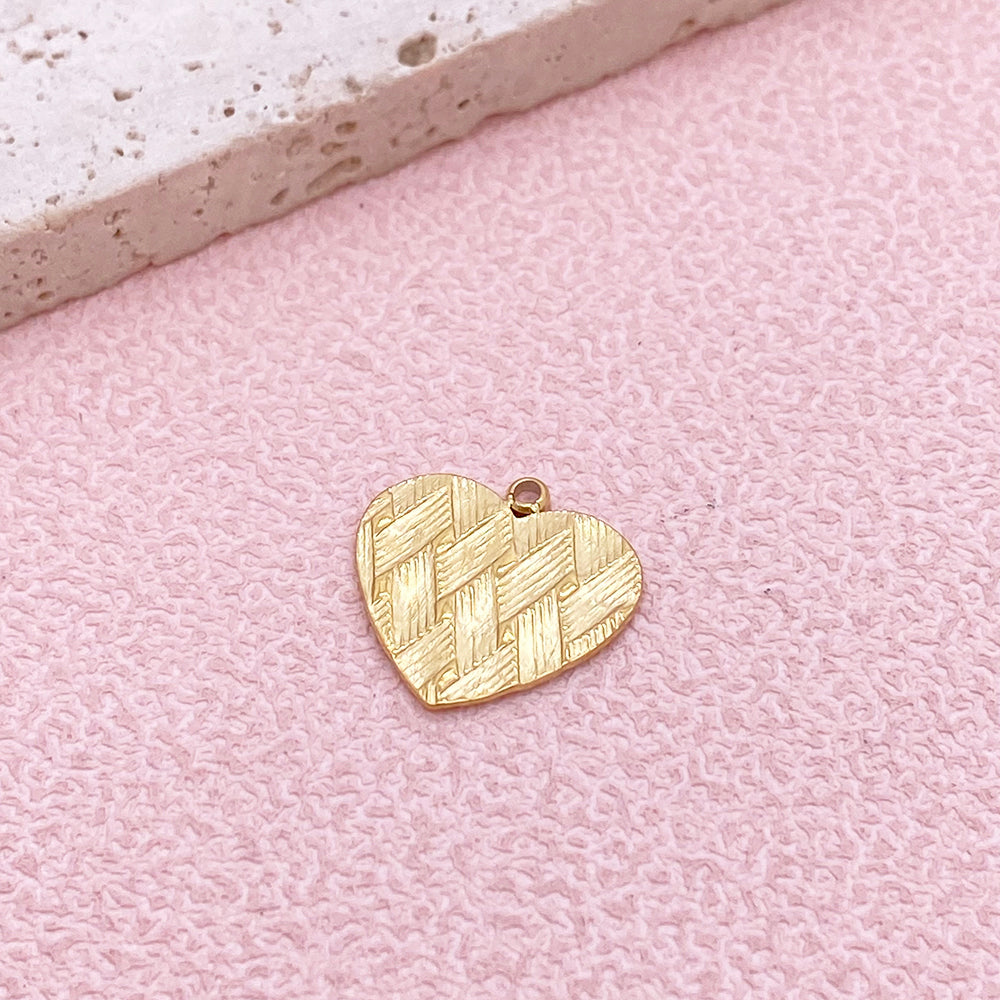 12121 Heart Charm