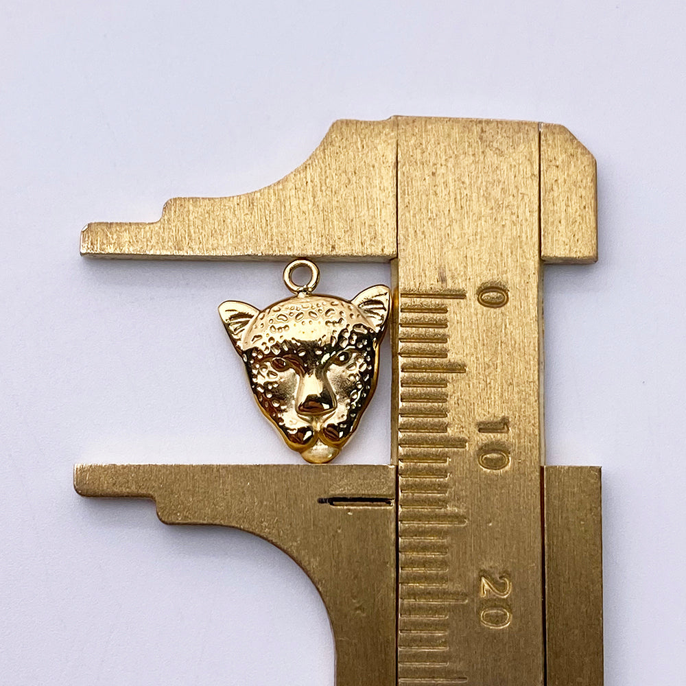 1308 Leopard charm