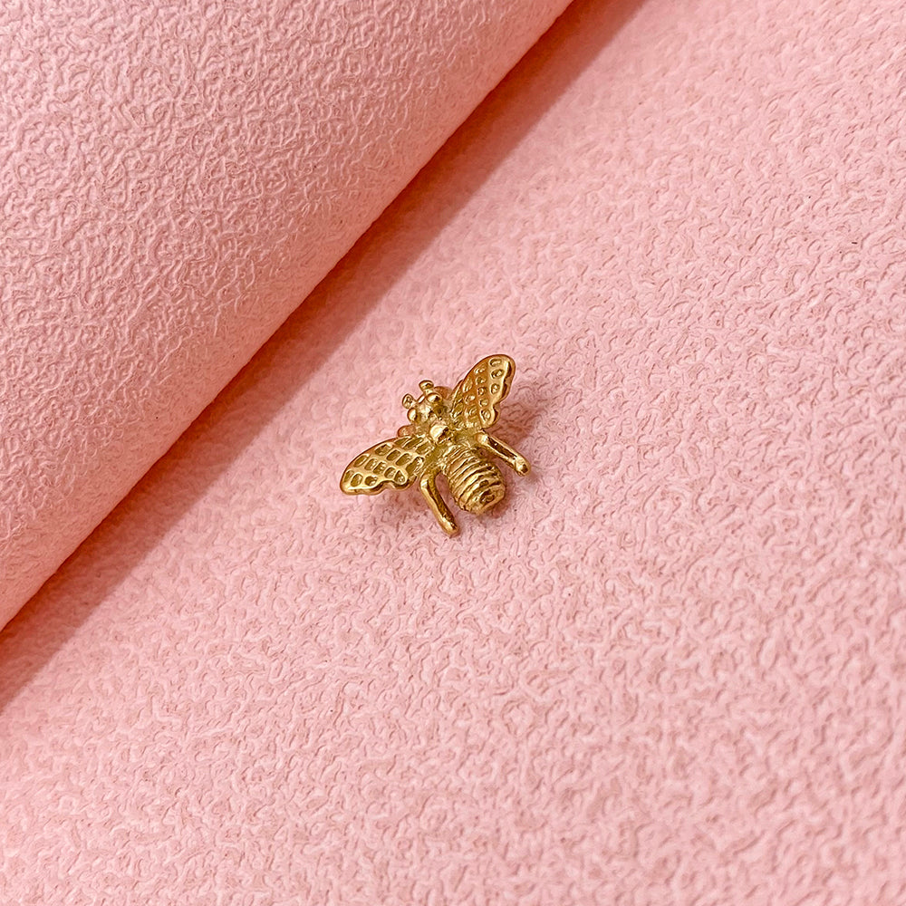 11477 Honeybee charm