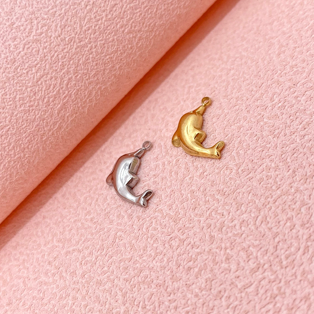 PC763 Dolphin charm