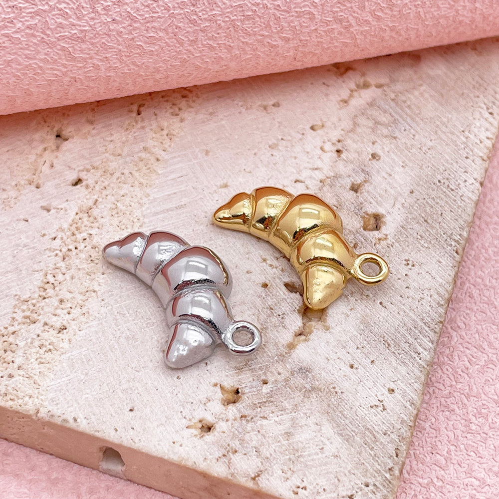 12481 Croissant charm