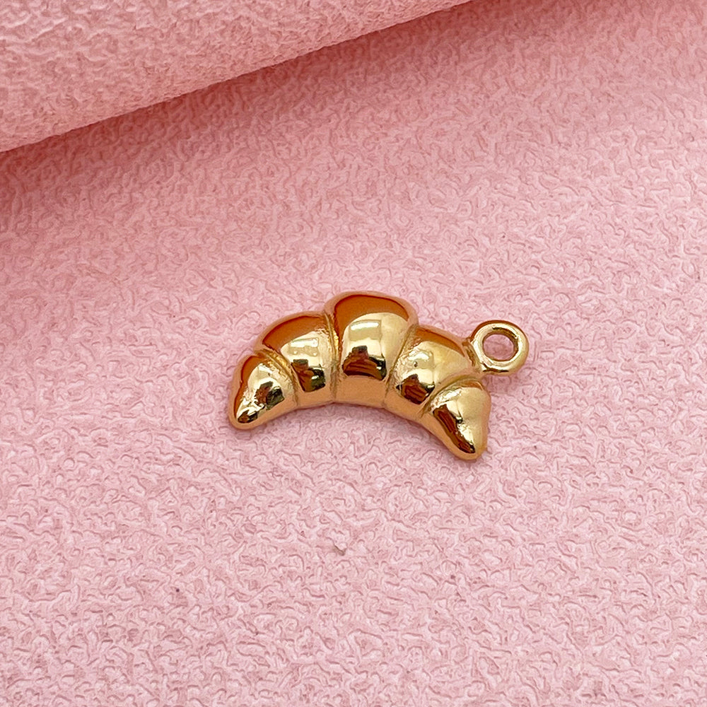 12481 Croissant charm