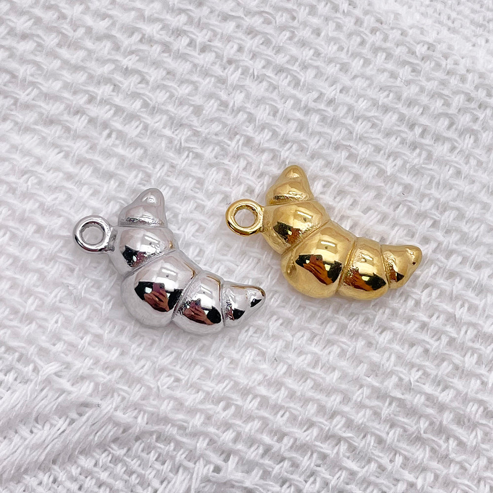 12481 Croissant charm