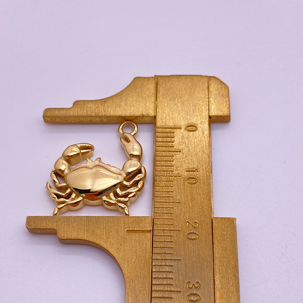 Crab charm