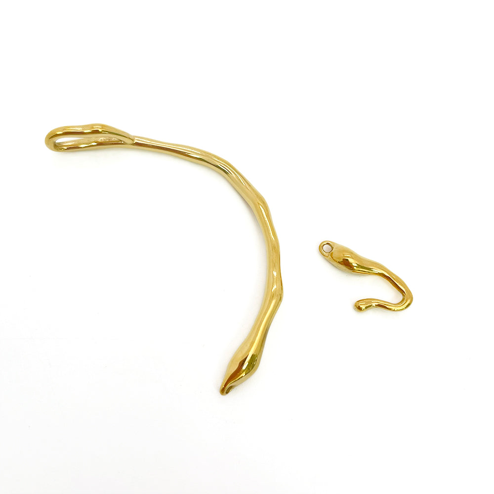 Half bangle
