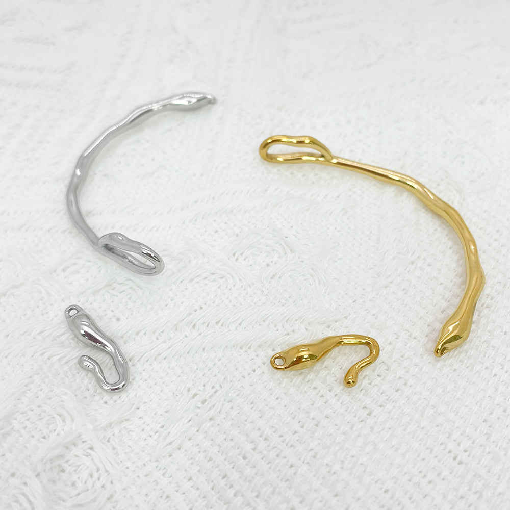 Half bangle