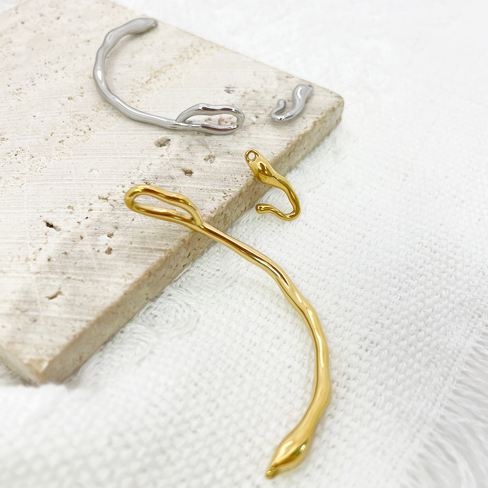 Half bangle