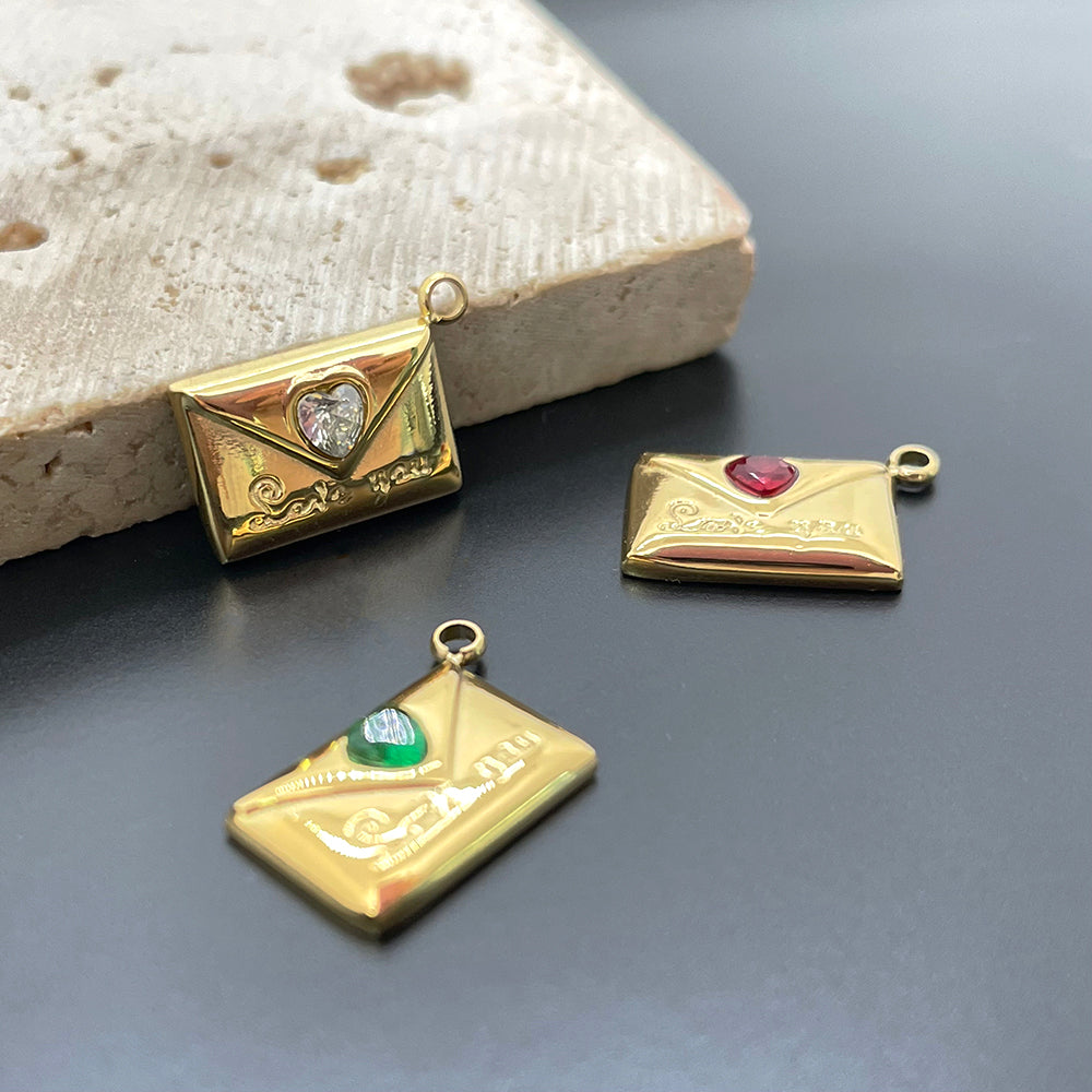 51730 Envelope of heart charm