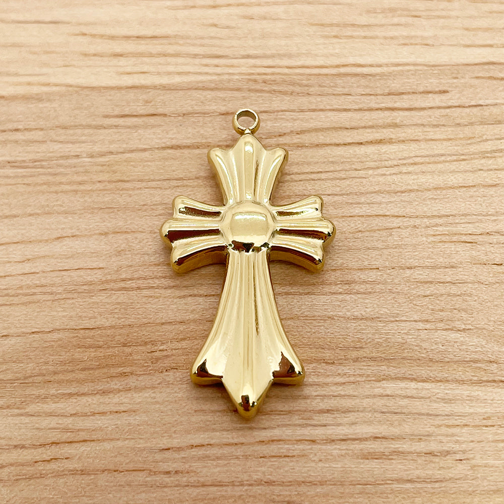 12922 Cross charm