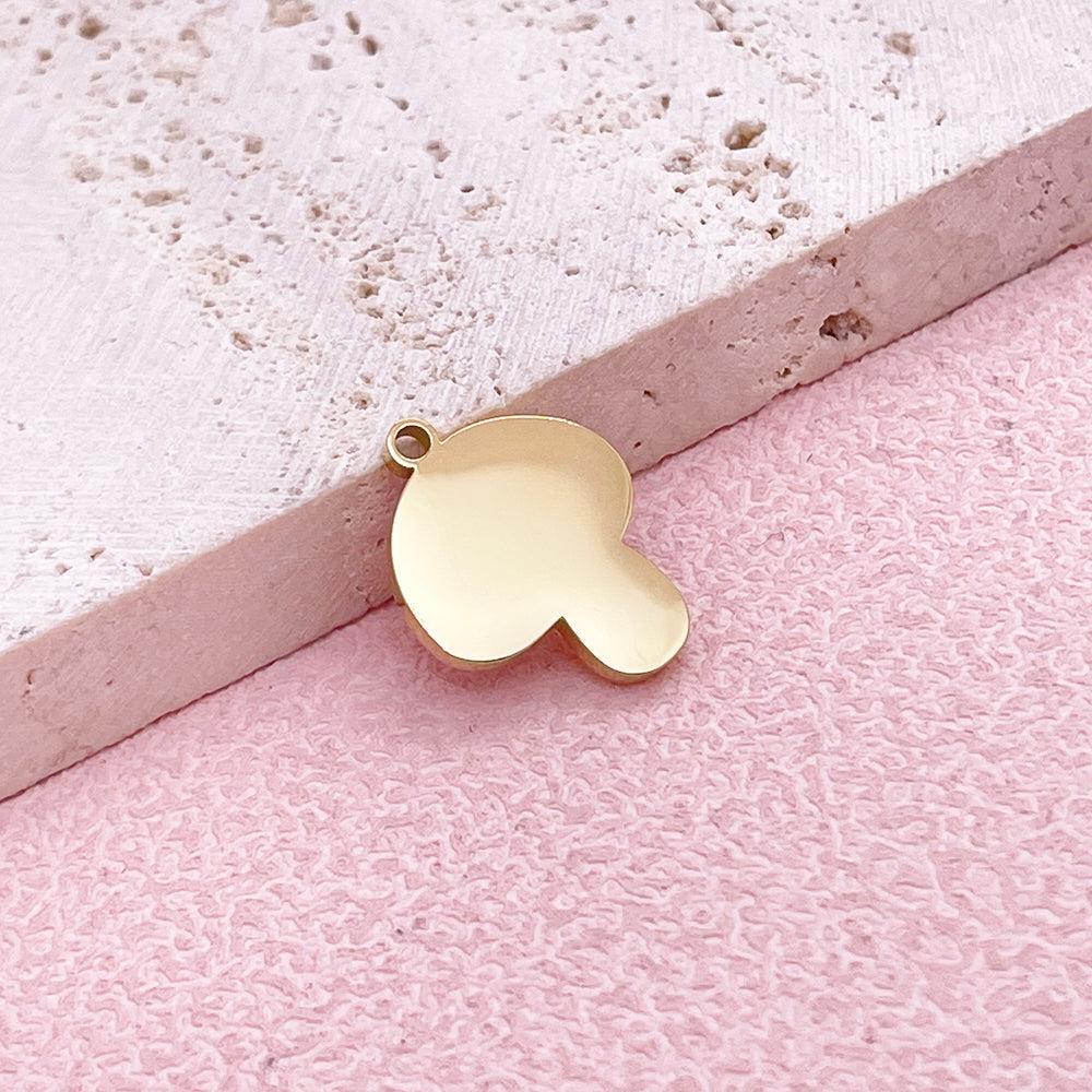 075 Mushroom charm