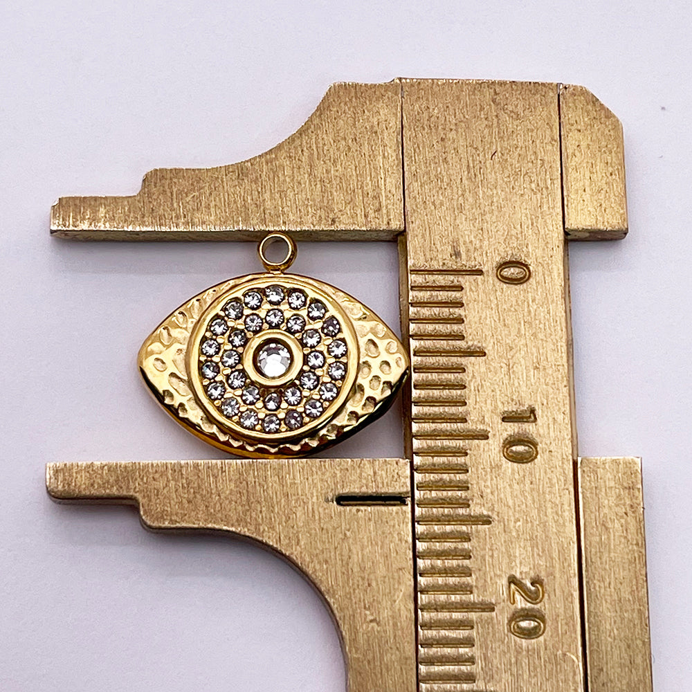 0722 Diamond eye charm