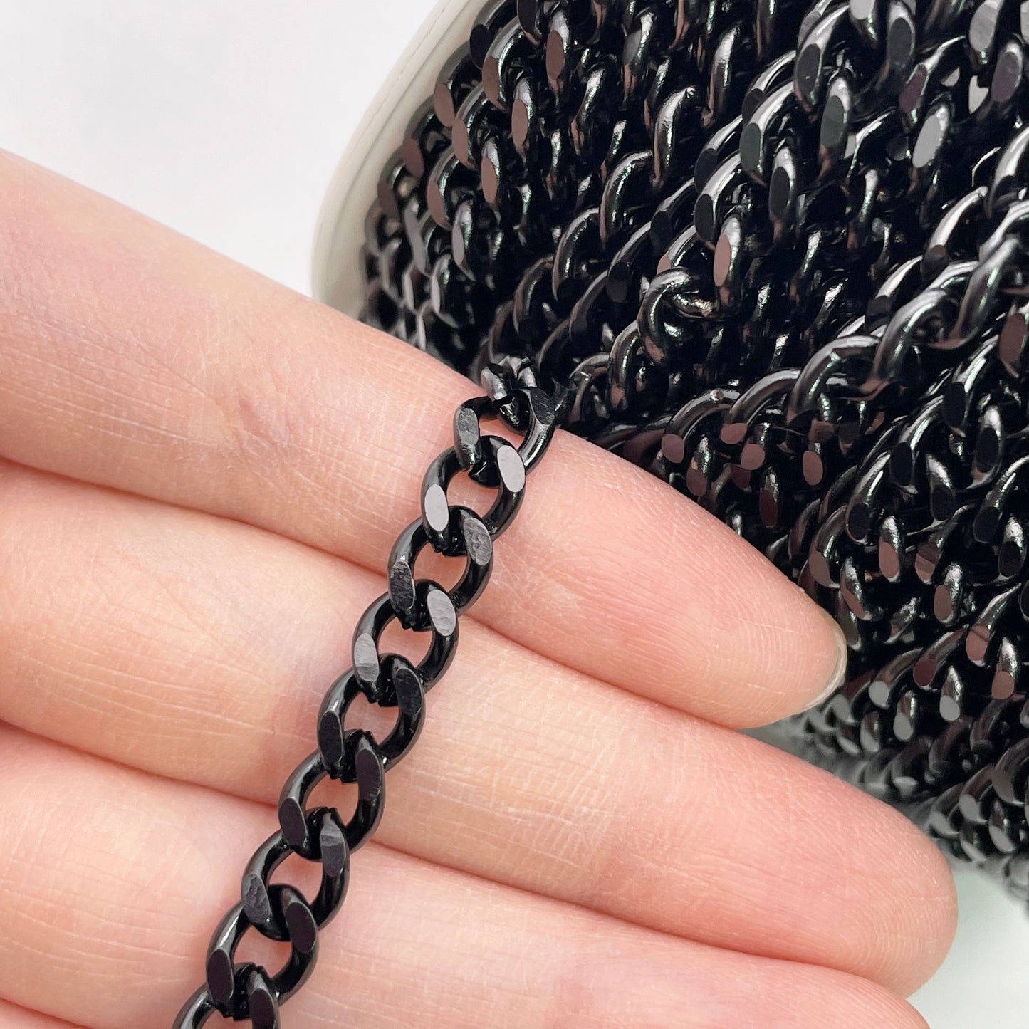 C1221 1.6mm Black Cuban Chain