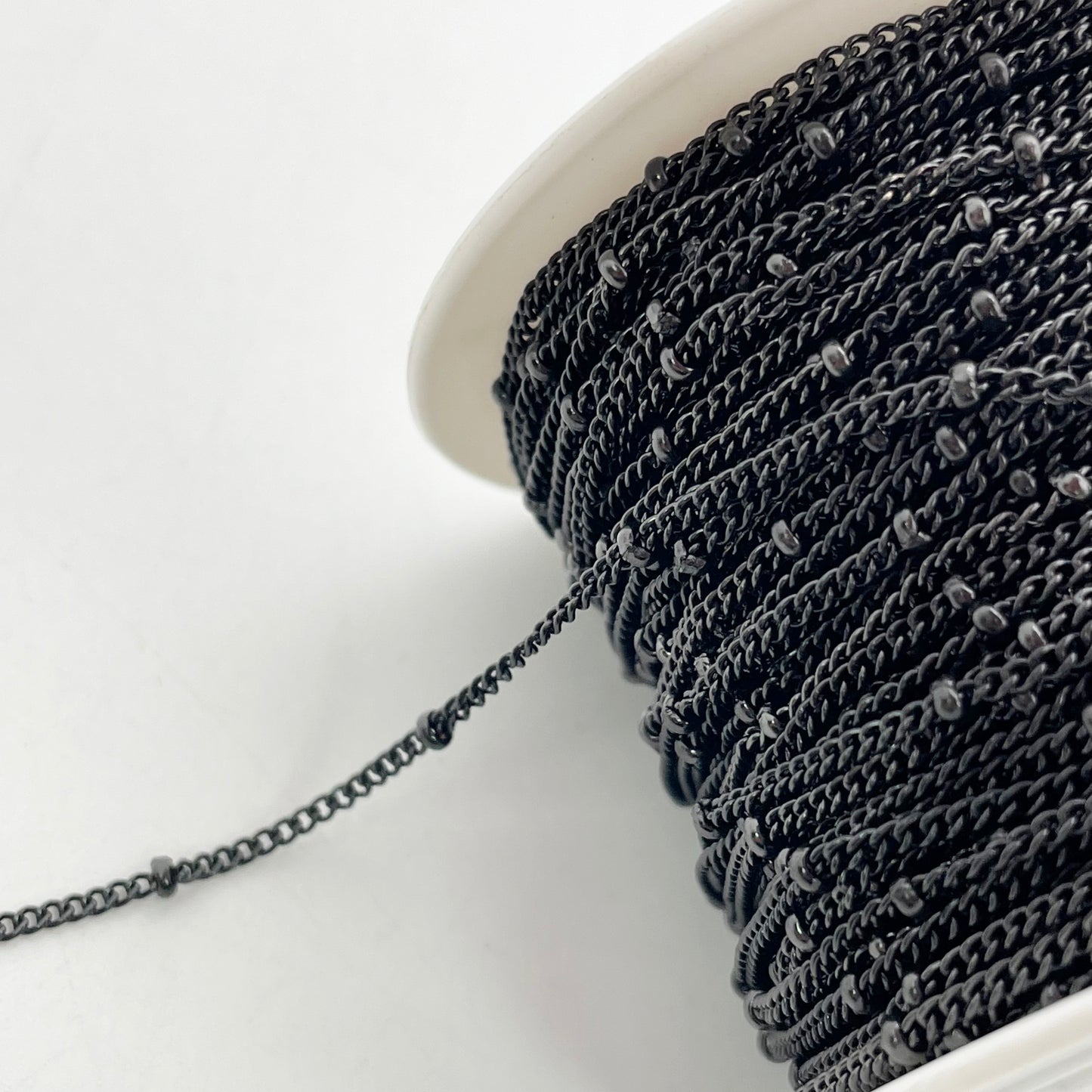 C1079 Black Beads Chain