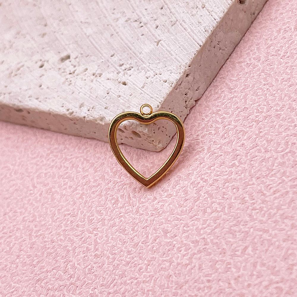 0772 Diamond heart charm