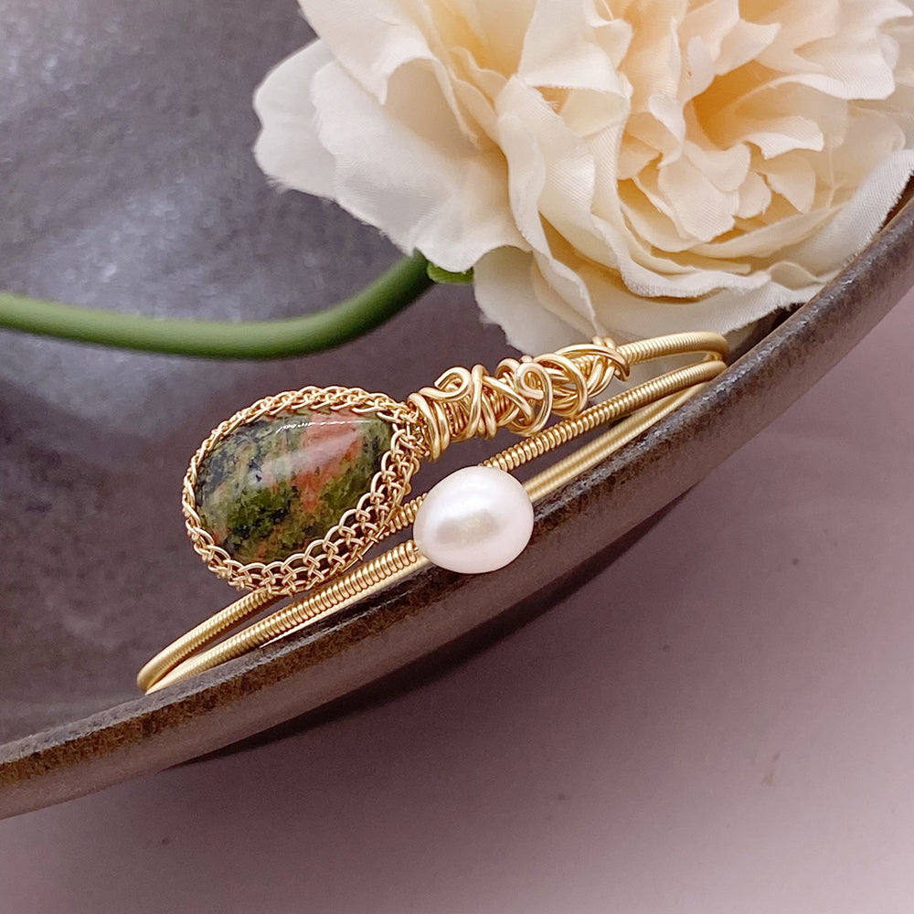 Wire Wrapped Unakite Bangle ,Wire work Jewelry ,Viking Knot Braid jewelry