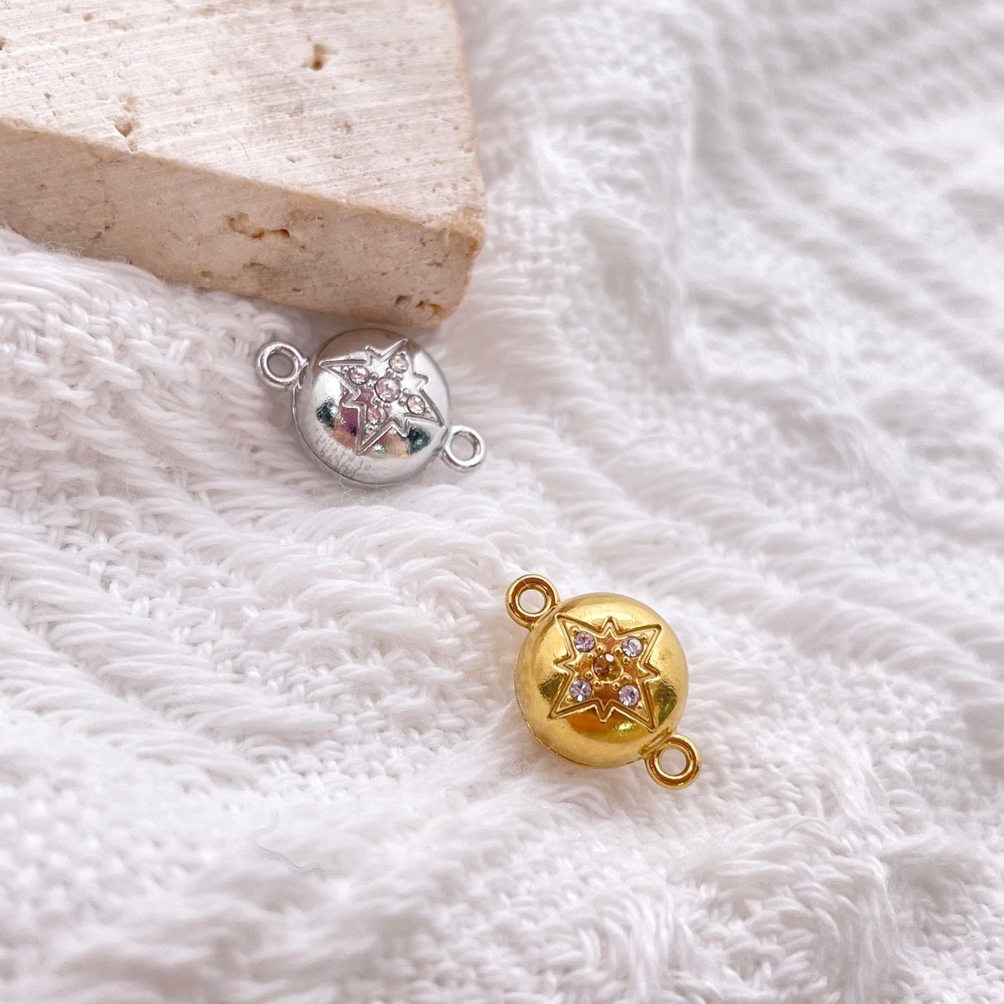 Two Hole Magnetic Clasp