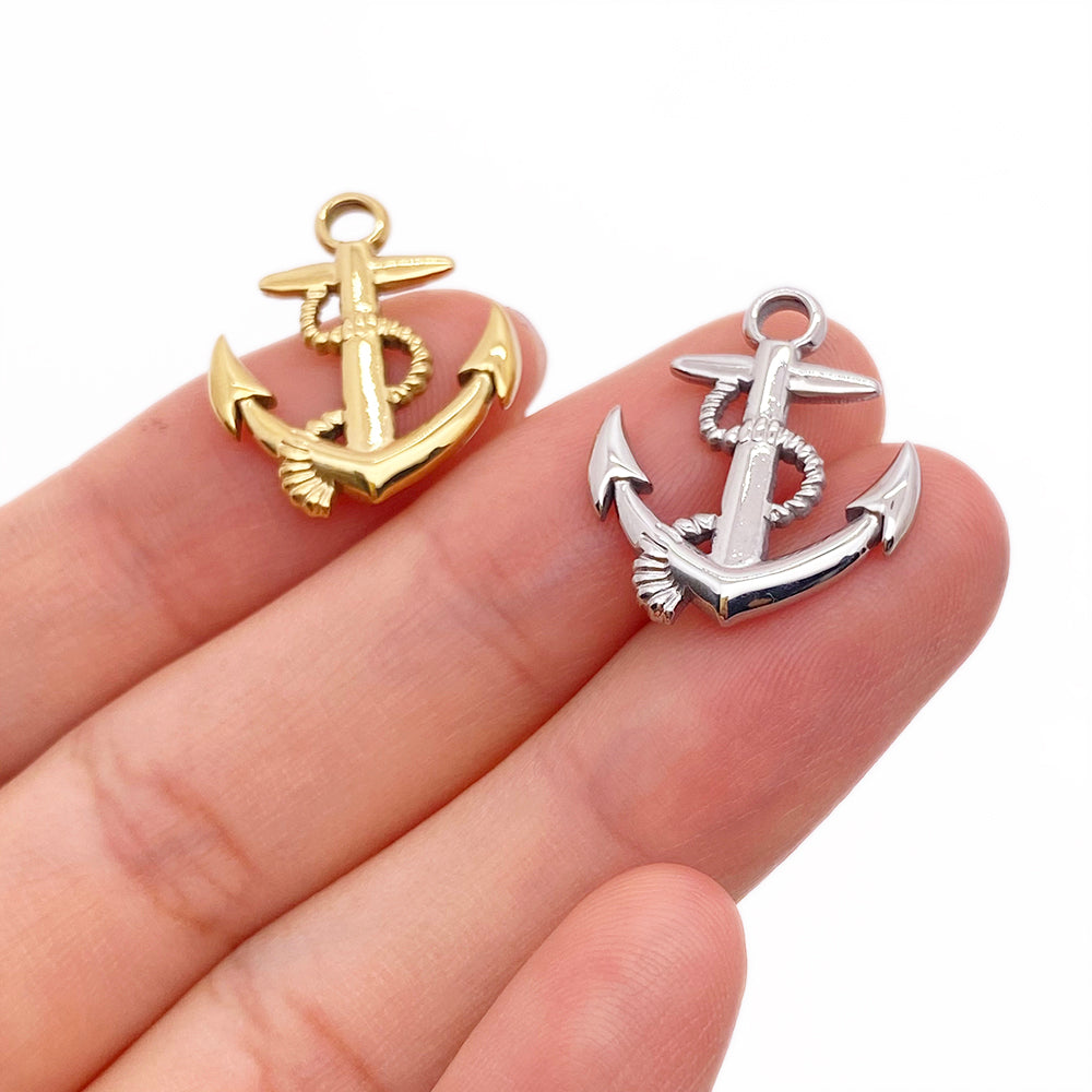PC0516 Sea snake anchor charm