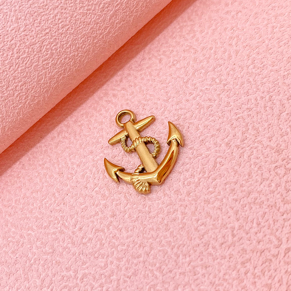 PC0516 Sea snake anchor charm