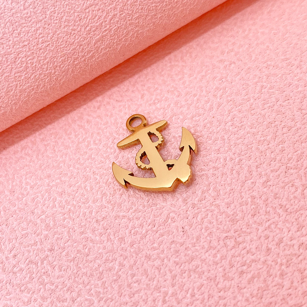 PC0516 Sea snake anchor charm