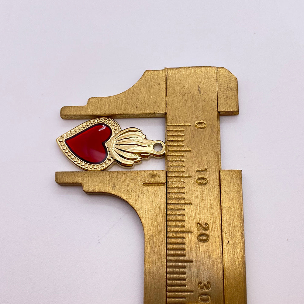 5712 Sacred heart charm