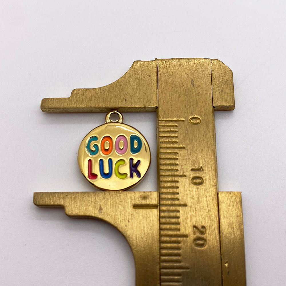 5885 Good Luck charm