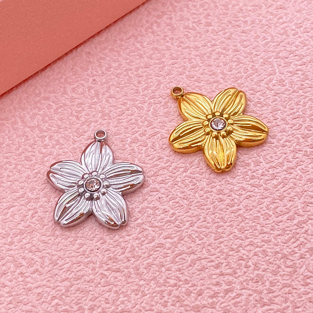 5988 Flower charm
