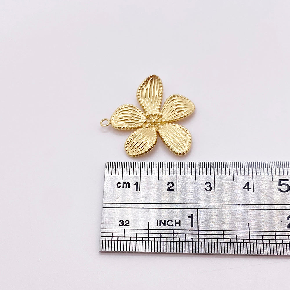 11375 Flower charm