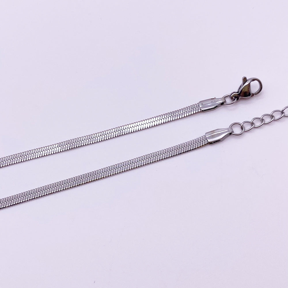 Snake chain necklace